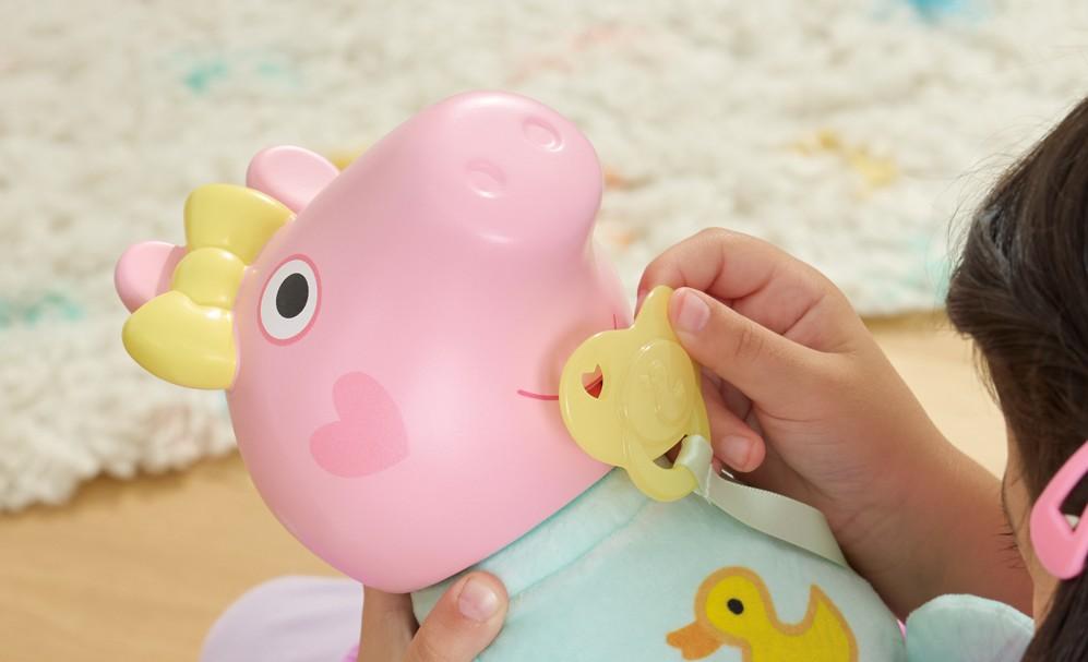 Evie Pig